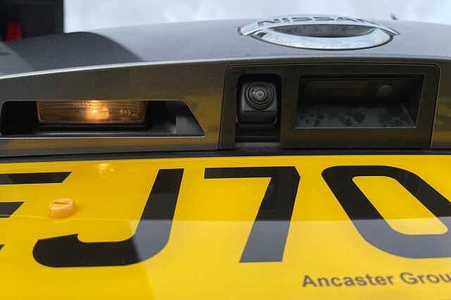 Nissan JUKE 1.0 DiG-T N-Connecta 5dr DCT