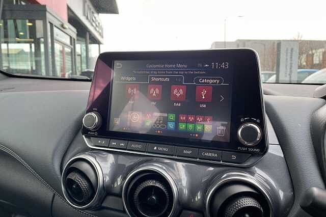 Nissan JUKE 1.0 DiG-T N-Connecta 5dr DCT