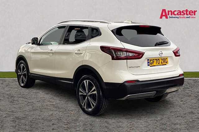 Nissan QASHQAI 1.3 DiG-T 160 N-Connecta 5dr DCT [Glass Roof Pack]