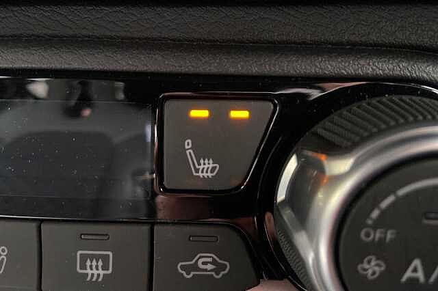 Nissan JUKE 1.0 DiG-T Tekna 5dr