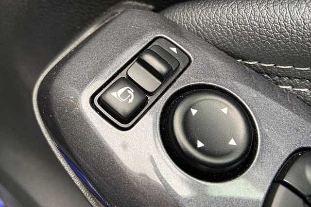 Nissan JUKE 1.0 DiG-T Tekna 5dr