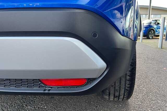 Nissan QASHQAI 1.3 DiG-T MH 158 N-Connecta [Glass Rf] 5dr Xtronic