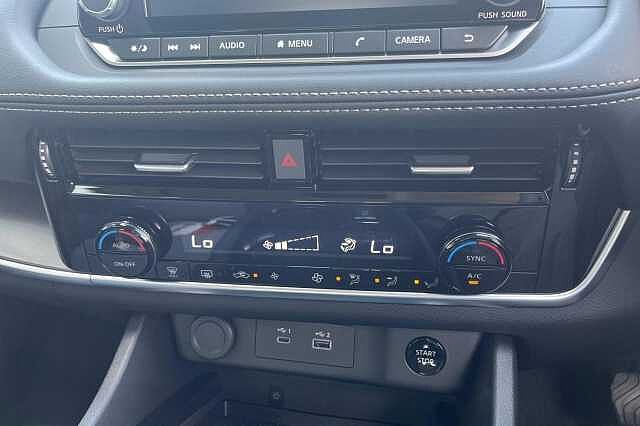 Nissan X-TRAIL 1.5 E-Power E-4orce 213 Acenta Premium 5dr Auto