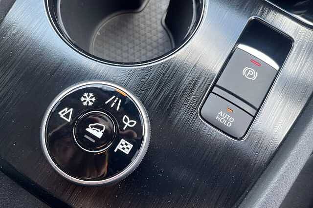 Nissan X-TRAIL 1.5 E-Power E-4orce 213 Acenta Premium 5dr Auto