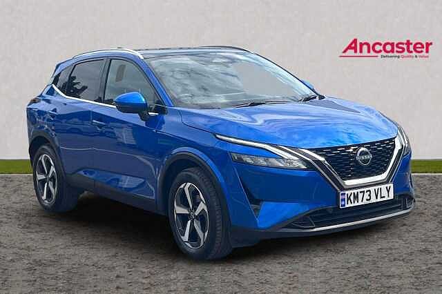 Nissan QASHQAI 1.3 DiG-T MH N-Connecta [Glass Roof] 5dr