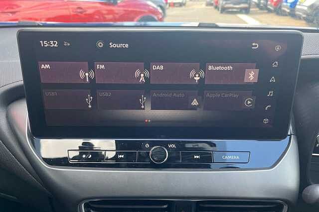 Nissan JUKE 1.0 DiG-T N-Connecta 5dr DCT