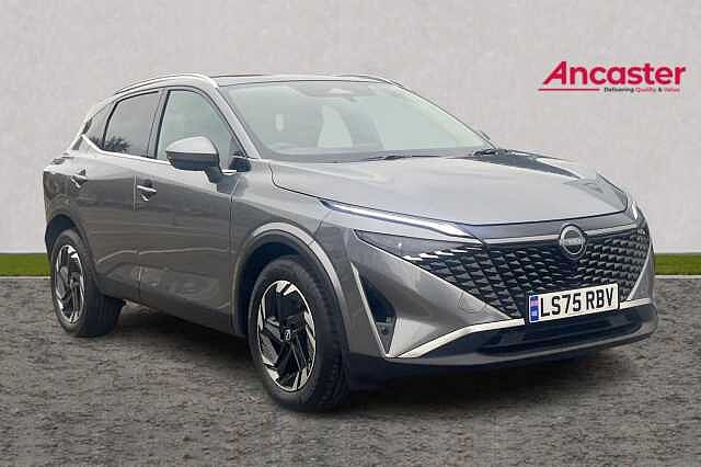 Nissan QASHQAI 1.3 DiG-T MH N-Connecta [Glass Roof] 5dr
