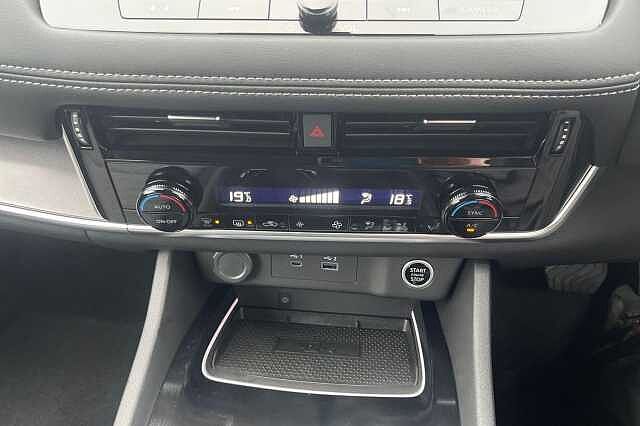 Nissan X-TRAIL 1.5 MHEV 163 N-Connecta 5dr Xtronic