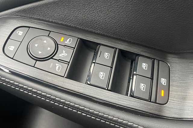 Nissan X-TRAIL 1.5 MHEV 163 N-Connecta 5dr Xtronic