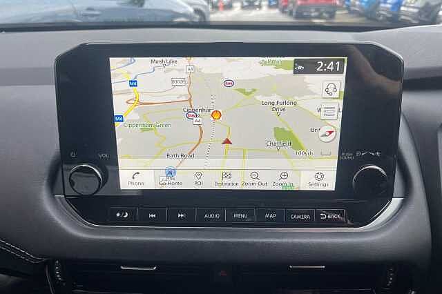 Nissan QASHQAI 1.3 DiG-T MH N-Connecta [Glass Roof] 5dr