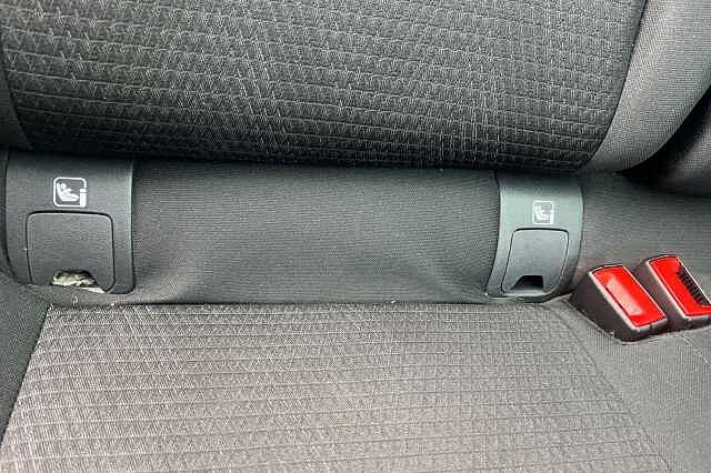 Nissan QASHQAI 1.3 DiG-T MH N-Connecta [Glass Roof] 5dr