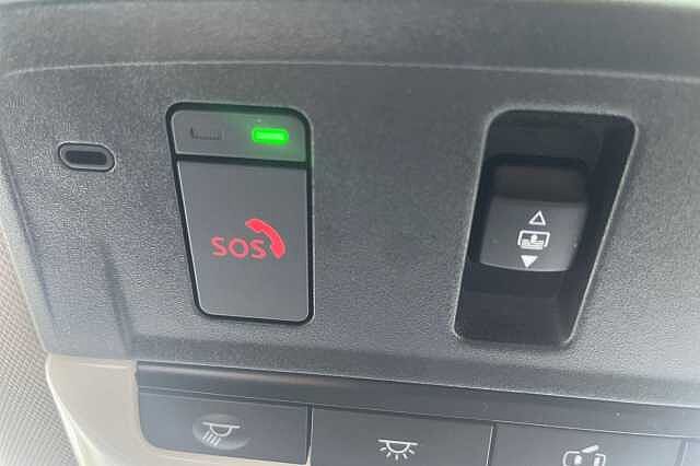 Nissan QASHQAI 1.3 DiG-T MH N-Connecta [Glass Roof] 5dr