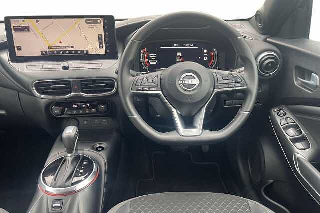 Nissan JUKE 1.0 DiG-T N-Connecta 5dr DCT