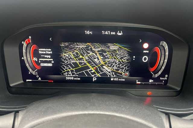 Nissan JUKE 1.0 DiG-T N-Connecta 5dr DCT