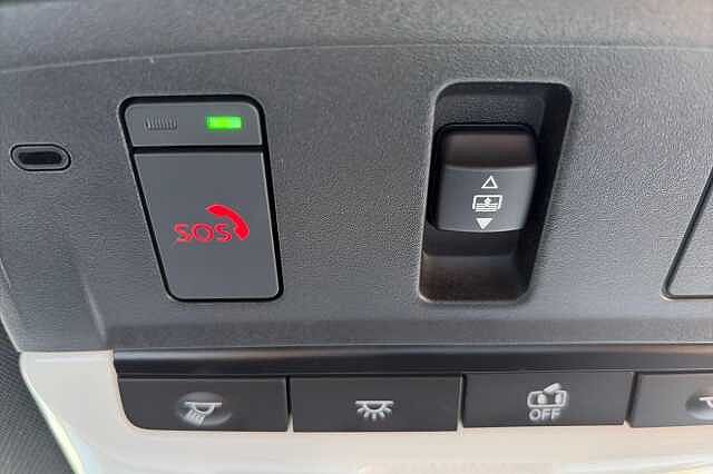 Nissan QASHQAI 1.3 DiG-T MH Tekna 5dr