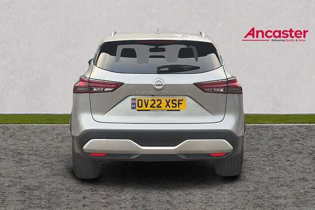 Nissan QASHQAI 1.3 DiG-T MH Tekna 5dr