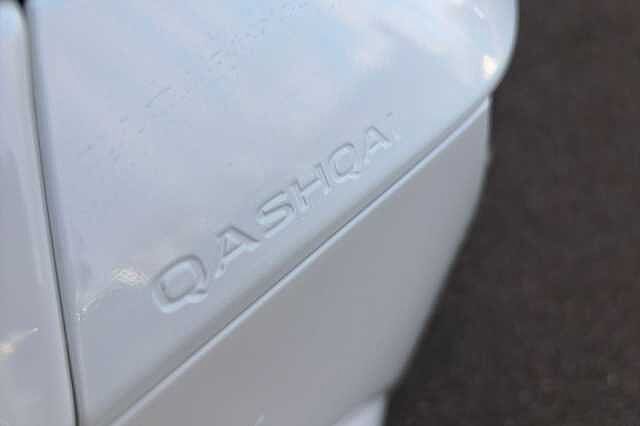 Nissan QASHQAI 1.3 DiG-T MH 158 N-Connecta 5dr Xtronic