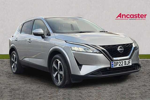 Nissan QASHQAI 1.3 DiG-T MH 158 N-Connecta [Glass Rf] 5dr Xtronic