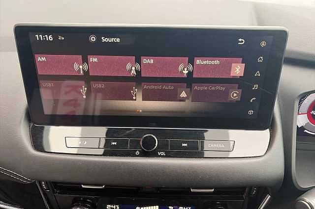 Nissan QASHQAI 1.3 DiG-T MH 158 N-Connecta [Glass Rf] 5dr Xtronic