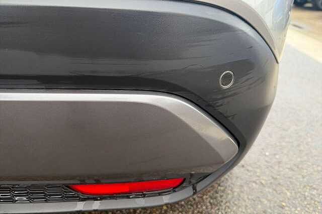 Nissan QASHQAI 1.3 DiG-T MH 158 N-Connecta [Glass Rf] 5dr Xtronic