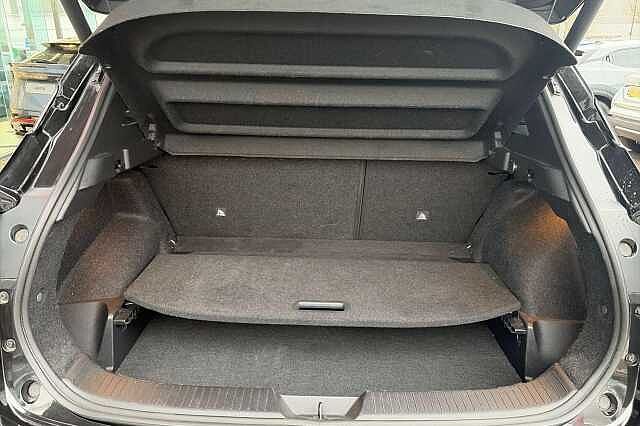 Nissan QASHQAI 1.3 DiG-T MH Tekna 5dr