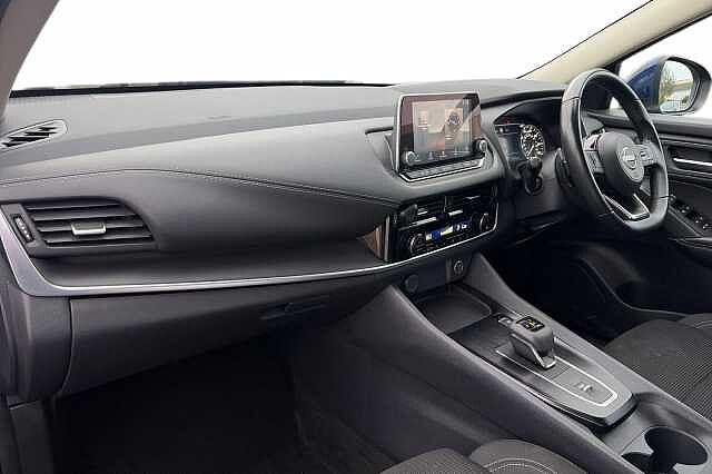Nissan QASHQAI 1.3 DiG-T MH 158 Acenta Premium 5dr Xtronic