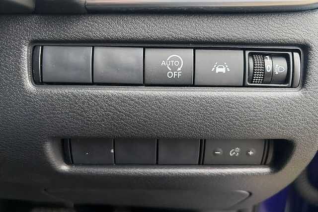 Nissan QASHQAI 1.3 DiG-T MH 158 Acenta Premium 5dr Xtronic