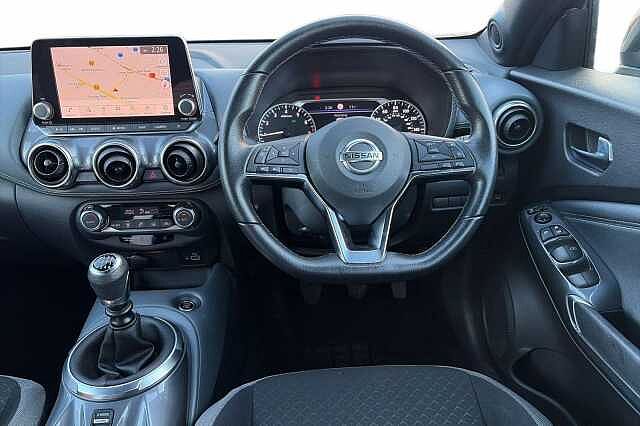 Nissan JUKE 1.0 DiG-T 114 N-Connecta 5dr