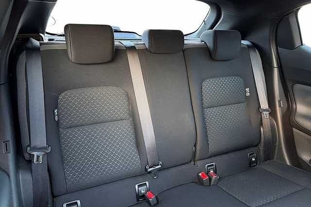 Nissan JUKE 1.0 DiG-T 114 N-Connecta 5dr