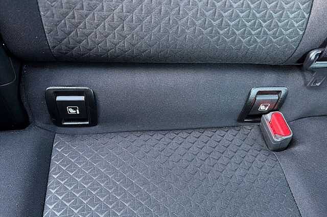 Nissan JUKE 1.0 DiG-T 114 N-Connecta 5dr