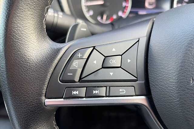 Nissan JUKE 1.0 DiG-T 114 N-Connecta 5dr DCT