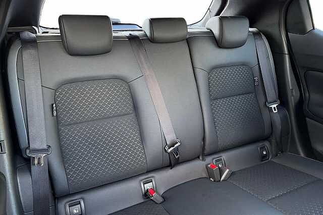 Nissan JUKE 1.0 DiG-T 114 N-Connecta 5dr DCT