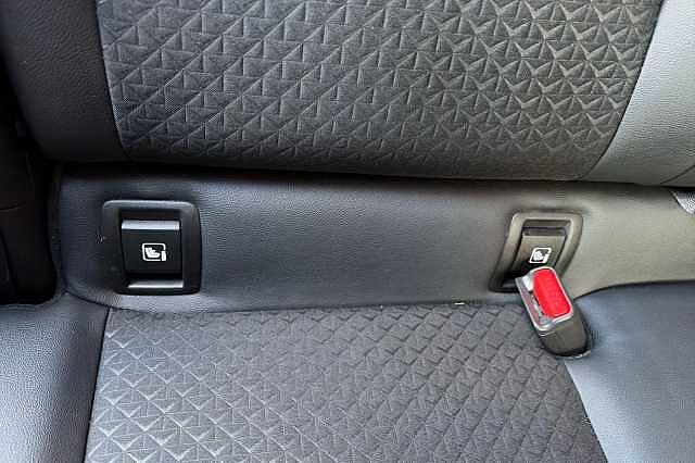 Nissan JUKE 1.0 DiG-T 114 N-Connecta 5dr DCT