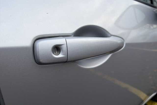 Nissan MICRA 1.0 IG-T 92 Acenta 5dr CVT [Vision Pack]