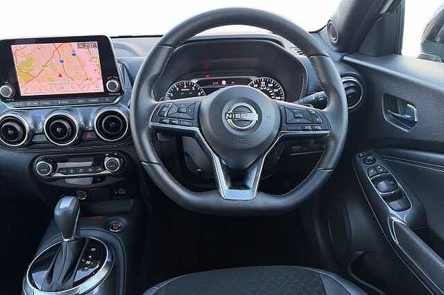 Nissan JUKE 1.0 DiG-T 114 N-Connecta 5dr DCT
