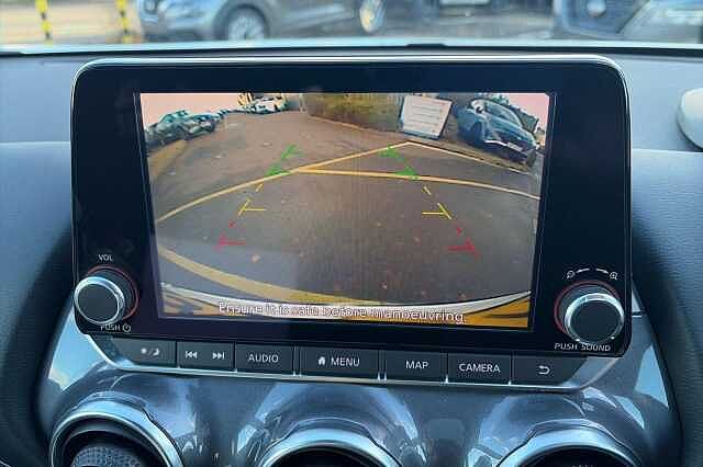 Nissan JUKE 1.0 DiG-T 114 N-Connecta 5dr DCT