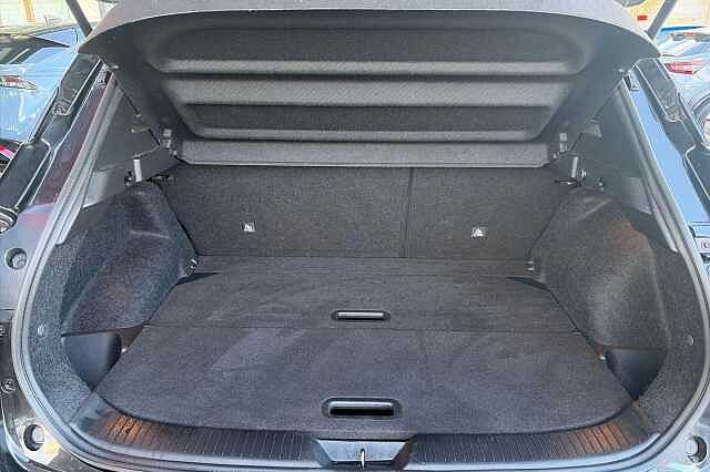 Nissan QASHQAI 1.3 DiG-T MH 158 N-Connecta [Glass Rf] 5dr Xtronic