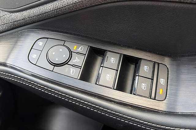 Nissan X-TRAIL 1.5 MHEV 163 N-Connecta 5dr [7 Seat] Xtronic