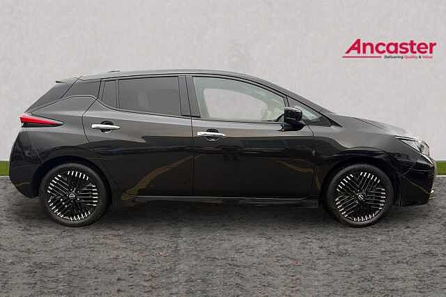 Nissan LEAF 110kW N-Connecta 39kWh 5dr Auto