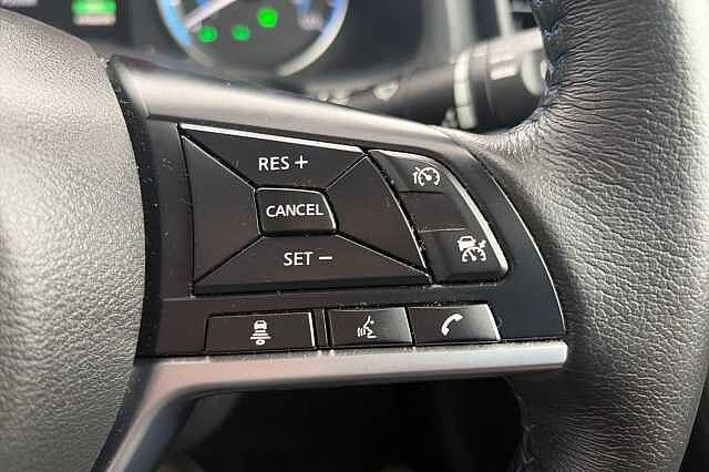 Nissan LEAF 110kW N-Connecta 39kWh 5dr Auto