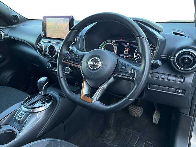 Nissan JUKE 1.6 Hybrid N-Connecta 5dr Auto