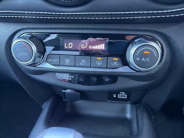 Nissan JUKE 1.6 Hybrid N-Connecta 5dr Auto