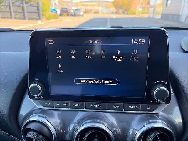 Nissan JUKE 1.6 Hybrid N-Connecta 5dr Auto