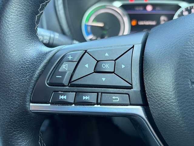 Nissan JUKE 1.6 Hybrid N-Connecta 5dr Auto