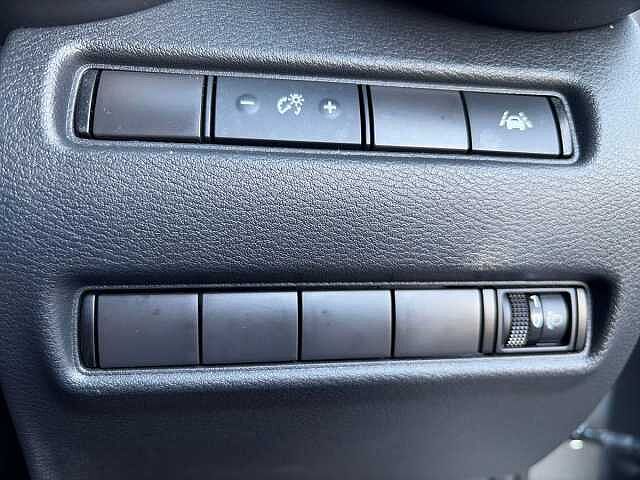 Nissan JUKE 1.6 Hybrid N-Connecta 5dr Auto