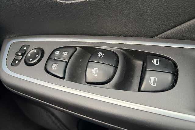 Nissan MICRA 1.0 IG-T 92 Acenta 5dr CVT [Vision Pack]