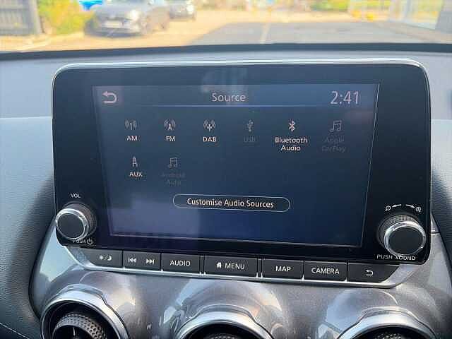 Nissan JUKE 1.0 DiG-T Tekna 5dr DCT