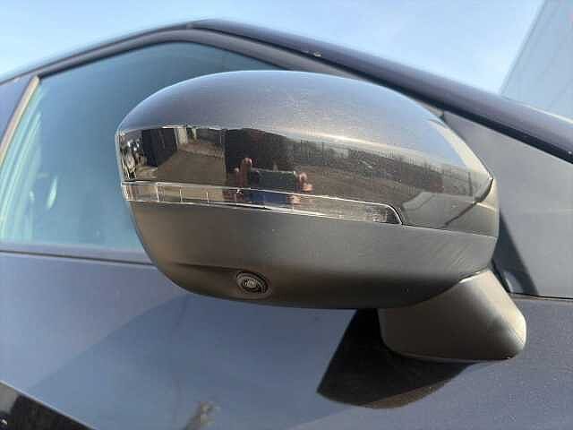 Nissan JUKE 1.0 DiG-T Tekna 5dr DCT