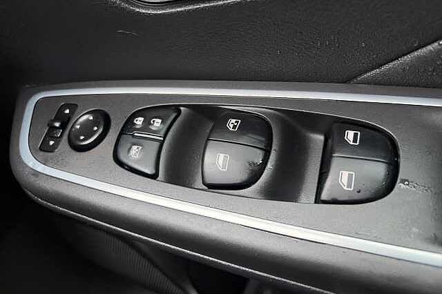 Nissan MICRA 1.0 IG-T 92 Acenta 5dr [Vision Pack]