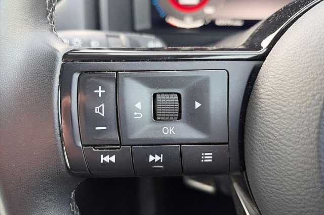 Nissan QASHQAI 1.5 E-Power N-Connecta [Glass Roof] 5dr Auto